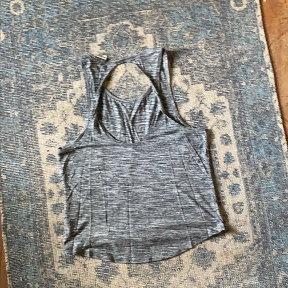Keyhole back tank top